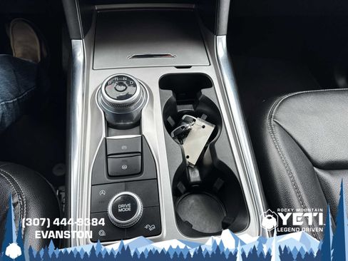 Used 2020 Ford Explorer XLT w/ Equipment Group 202A image 32