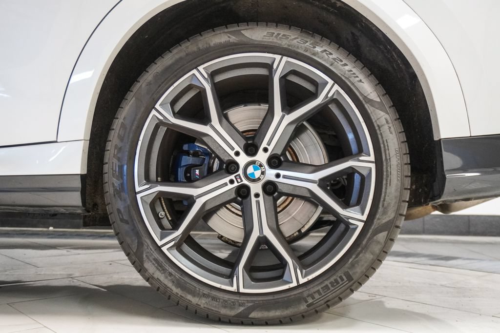 Used 2023 BMW X6 M50i w/ Executive Package AWD/4WD image 36