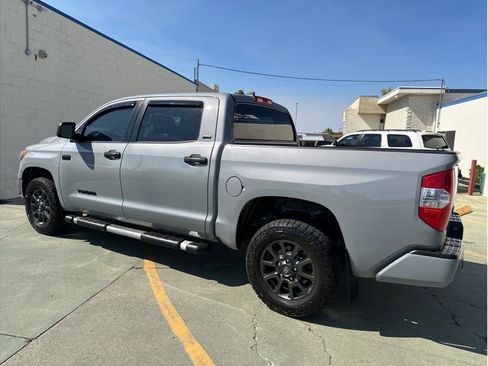 Used 2021 Toyota Tundra SR5 w/ Trail Edition AWD/4WD image 14