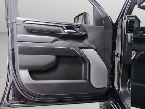 Used 2025 GMC Sierra 2500 AT4X w/ AT4X AEV Edition AWD/4WD image 26