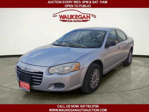 Used 2005 Chrysler Sebring Sedan image 1