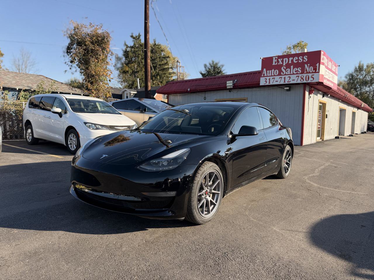 Used 2022 Tesla Model 3 Long Range AWD/4WD image 19
