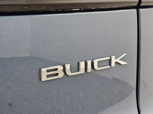 Used 2025 Buick Enclave Preferred FWD image 29