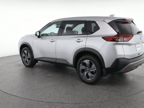 Used 2025 Nissan Rogue SV FWD image 6
