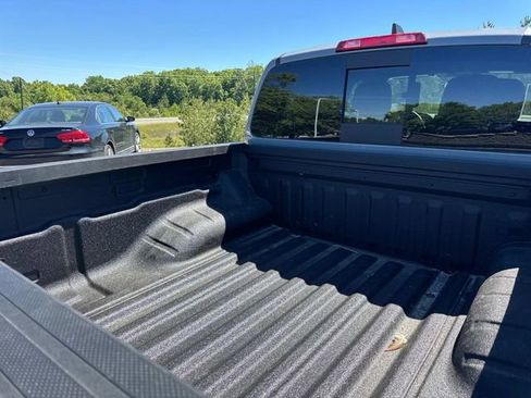 Certified 2025 Nissan Frontier PRO-4X AWD/4WD image 14