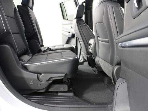 New 2026 Buick Enclave Preferred w/ Power Package FWD image 24