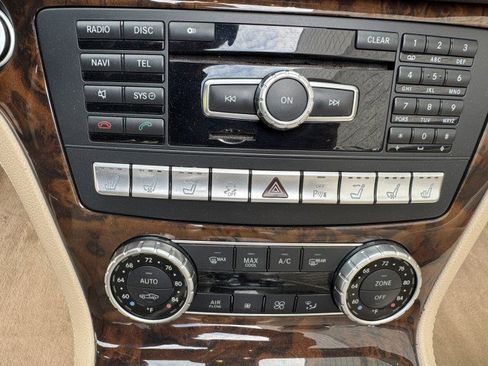 Used 2014 Mercedes-Benz SL 550 w/ Sport Wheel Package image 12