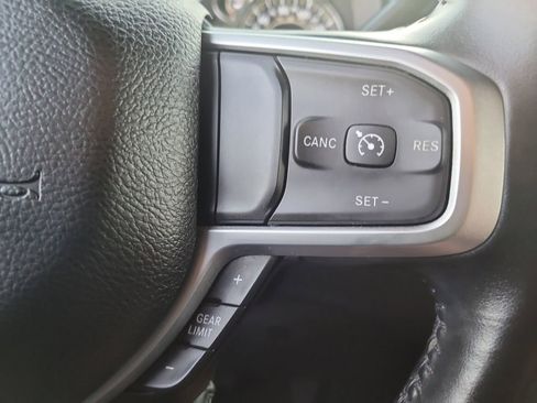 Used 2024 RAM 2500 Big Horn image 31