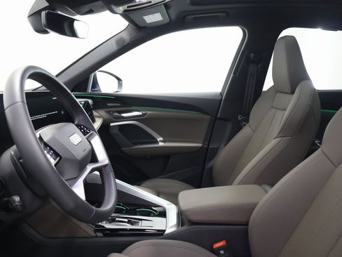 Certified 2025 Audi Q5 Premium Plus w/ Premium Plus image 13