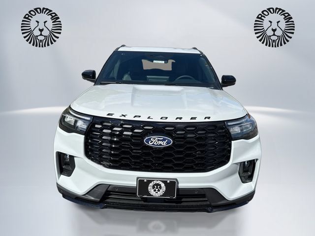 New 2027 Ford Explorer ST-Line w/ Premium Package AWD/4WD image 2