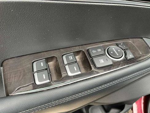 Used 2018 Kia Sorento FWD image 20