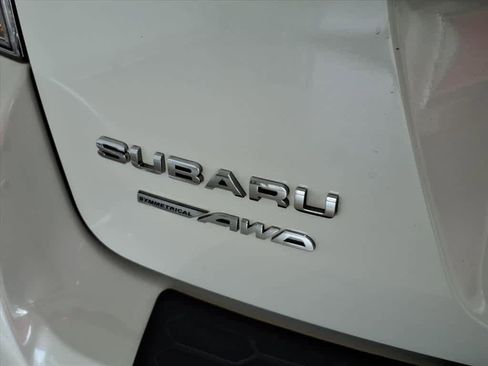 Used 2023 Subaru Crosstrek 2.0i Premium image 17