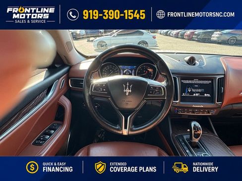 Used 2017 Maserati Levante w/ Luxury Package AWD/4WD image 18