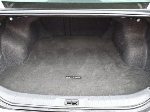 Used 2022 Nissan Altima 2.5 S FWD image 9