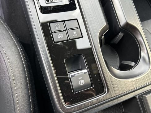 New 2026 Subaru Outback Limited AWD/4WD image 30