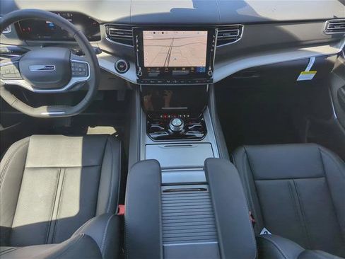 New 2026 Jeep Grand Wagoneer Limited AWD/4WD image 12