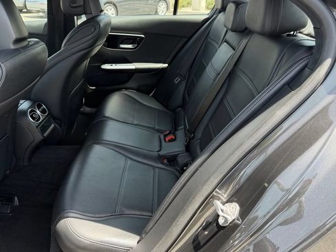 Used 2022 Mercedes-Benz C 300 Sedan image 31