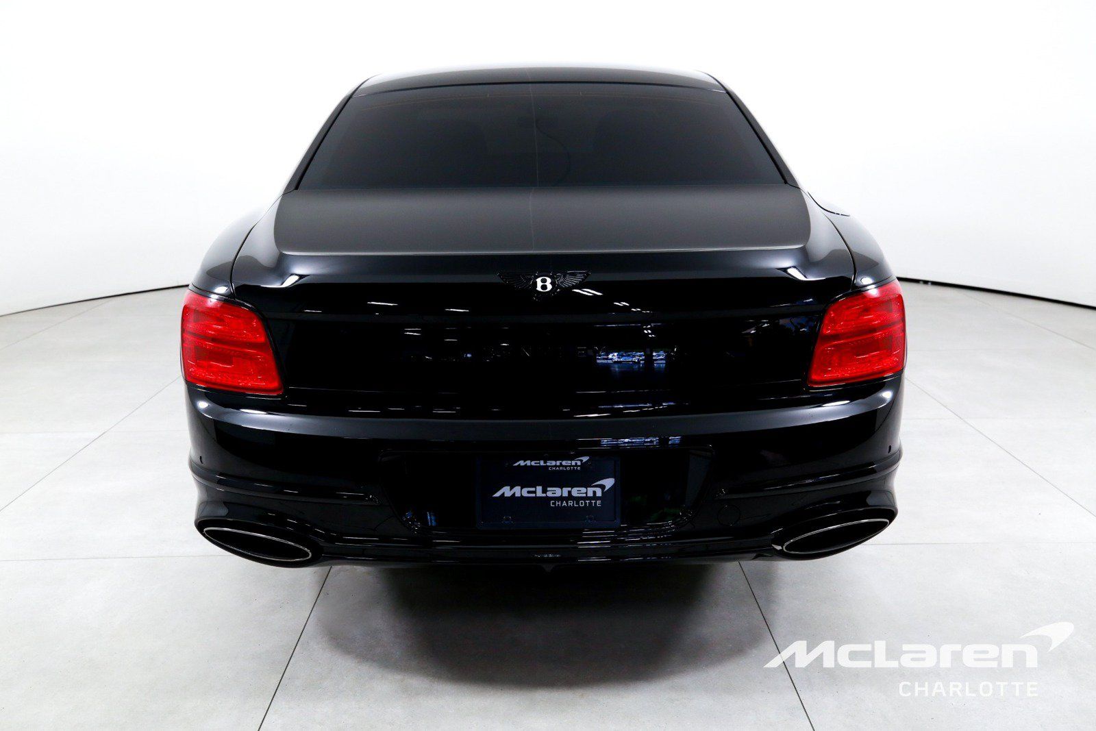 Used 2025 Bentley Flying Spur Plug-In Hybrid AWD/4WD image 7