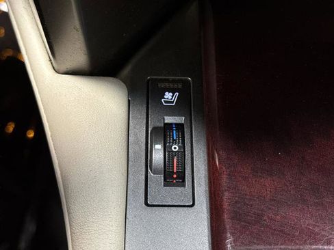 Used 2016 Lexus GX 460 w/ Premium Package image 8