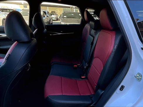 New 2025 INFINITI QX50 Sport image 20