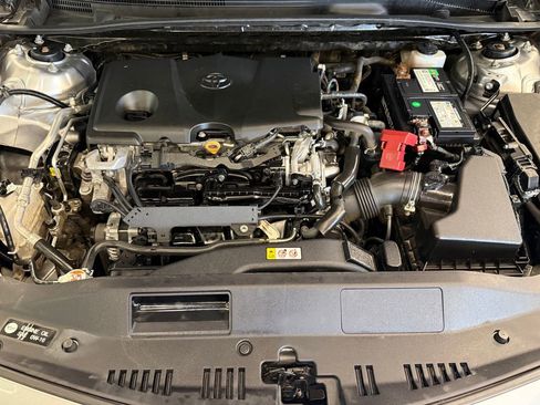 Used 2019 Toyota Camry SE image 21