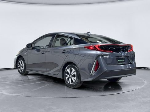 Used 2017 Toyota Prius Prime Plus FWD image 2