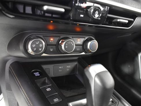 Certified 2025 Nissan Kicks SV AWD/4WD image 16