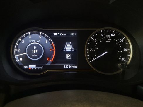 Used 2020 Nissan Versa SR FWD image 23