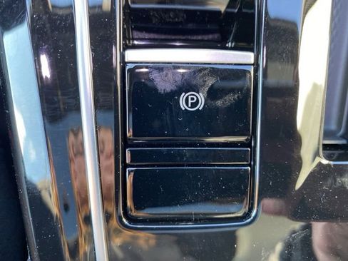 New 2026 Volkswagen GTI SE FWD image 38