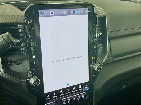 New 2025 RAM 3500 Laramie image 15