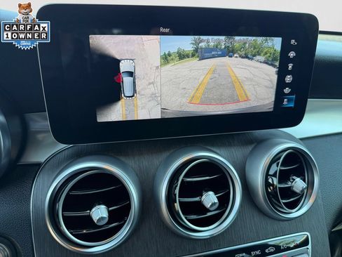Used 2020 Mercedes-Benz GLC 300 4MATIC image 30