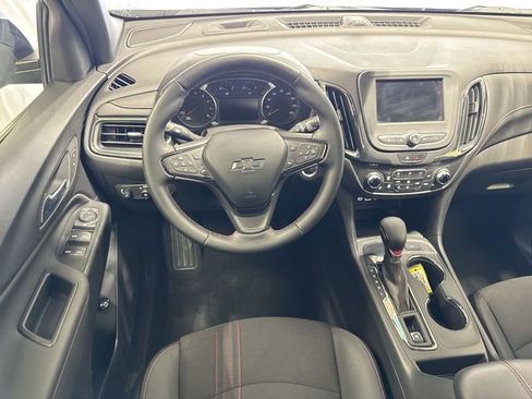 Certified 2023 Chevrolet Equinox RS FWD image 14