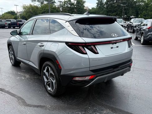 Used 2023 Hyundai Tucson Limited AWD/4WD image 5