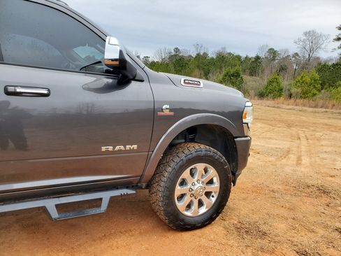 Used 2020 RAM 2500 Laramie image 15