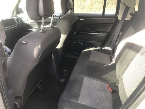 Used 2016 Jeep Patriot Sport w/ Power Value Group image 16