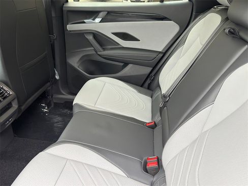 New 2026 Volkswagen Tiguan SE R-Line image 26