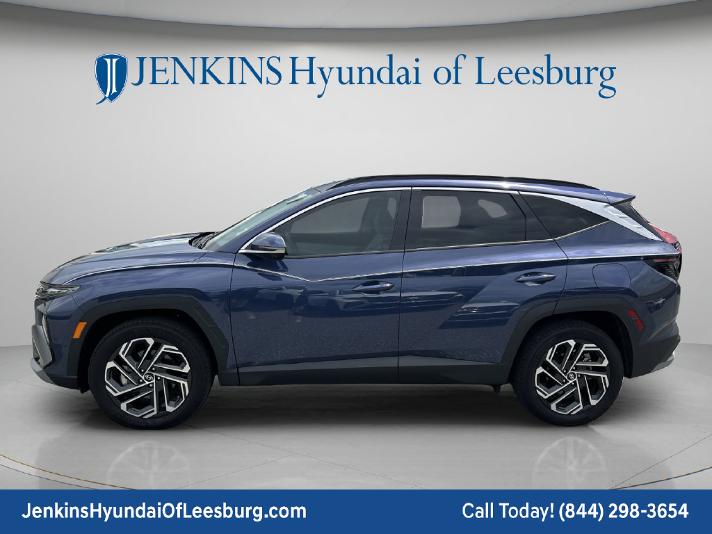 Certified 2025 Hyundai Tucson Limited AWD/4WD image 9