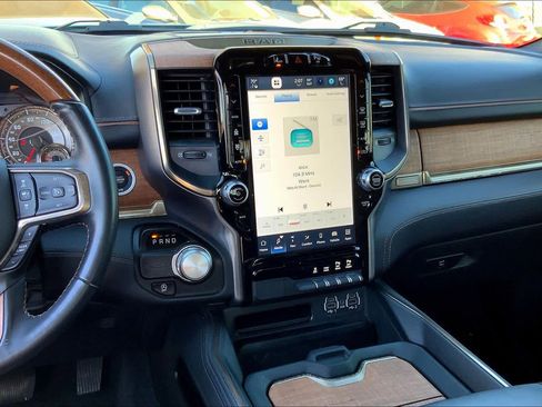 Used 2022 RAM 1500 Limited image 6