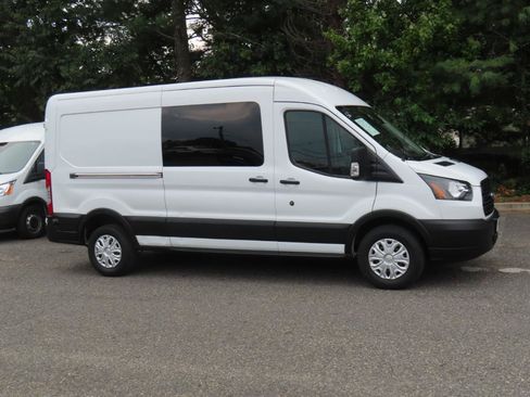 Used 2019 Ford Transit 250 148 Medium Roof w/ Interior Upgrade Package RWD image 21