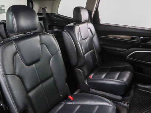 Used 2022 Kia Telluride EX w/ EX Premium Package image 30