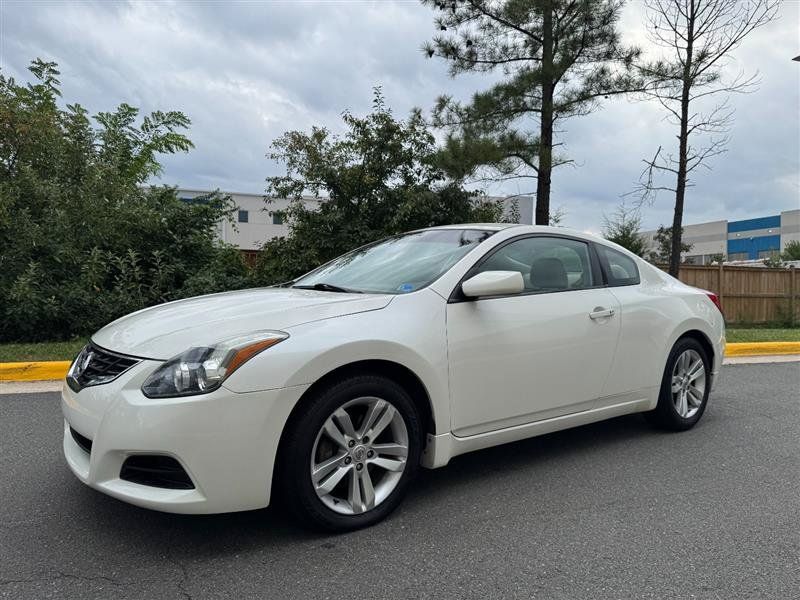 Used 2010 Nissan Altima 2.5 S FWD image 4
