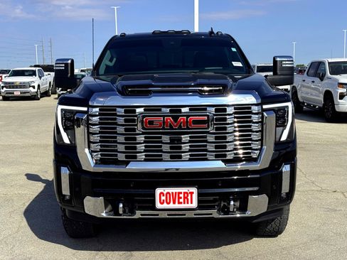 Used 2024 GMC Sierra 2500 Denali w/ Denali Reserve Package image 4