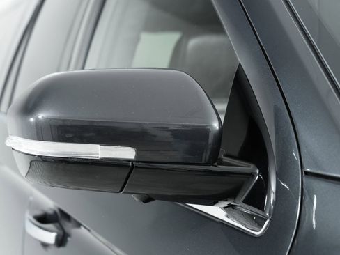 Used 2024 Ford Expedition Limited image 14