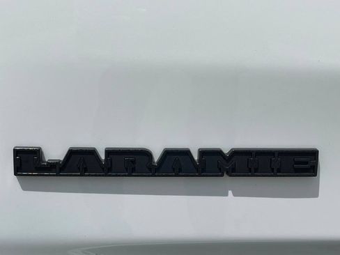 Used 2025 RAM 1500 Laramie w/ Night Edition AWD/4WD image 7