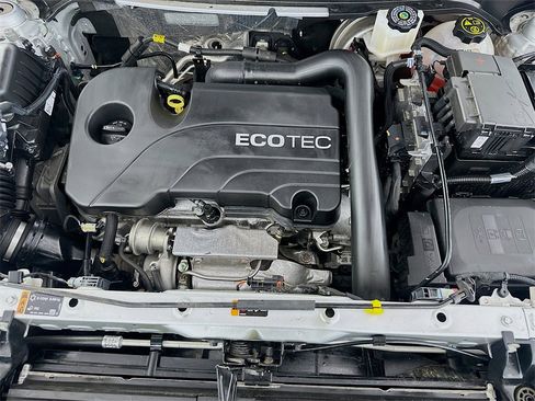 Used 2022 Chevrolet Equinox RS image 30