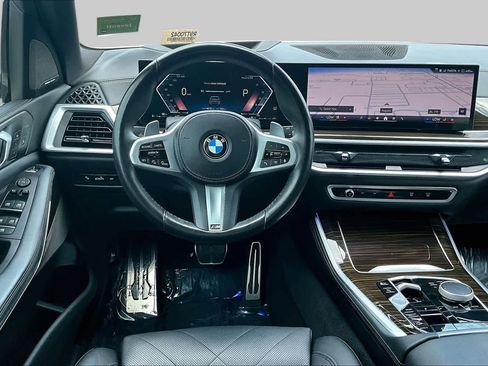 Used 2024 BMW X5 xDrive40i w/ M Sport Package AWD/4WD image 7