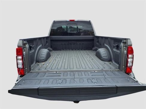 Used 2021 Ford F350 Lariat w/ Lariat Ultimate Package image 7