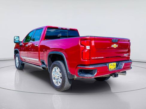 Used 2024 Chevrolet Silverado 3500 High Country w/ High Country Premium Package AWD/4WD image 8