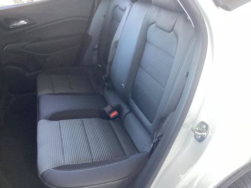 New 2026 Chevrolet Trax LT w/ LT Convenience Package FWD image 13