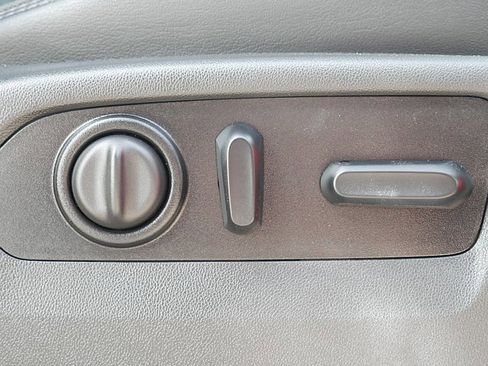 Used 2021 Chevrolet Silverado 2500 High Country w/ Z71 Off-Road Package image 63